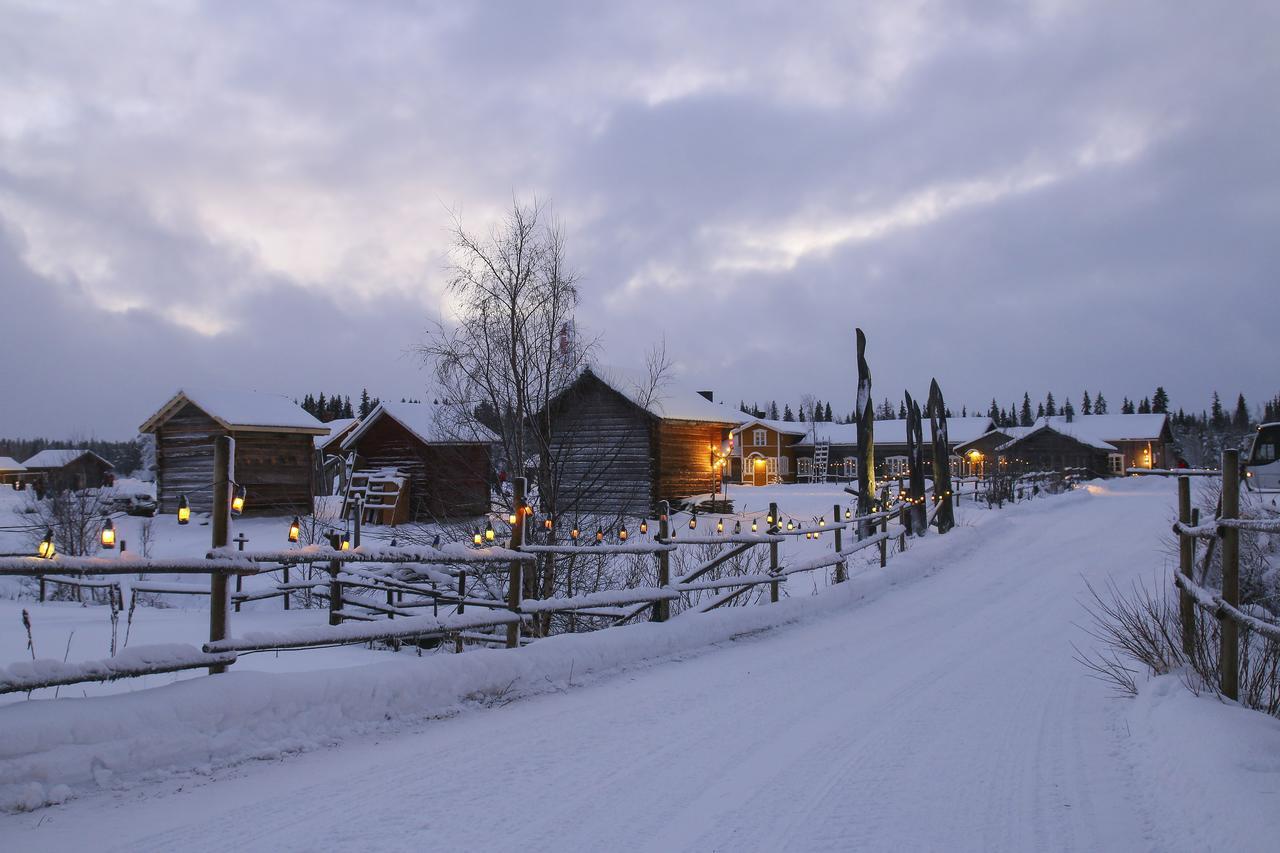 Elves Village Hotel Köngäs Esterno foto